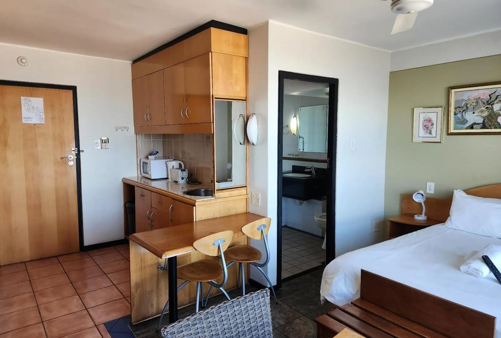 False Bay Inn Strand 3*,  Sudáfrica