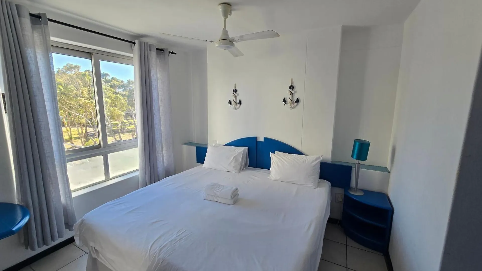 False Bay Inn Strand 3*,  South Africa